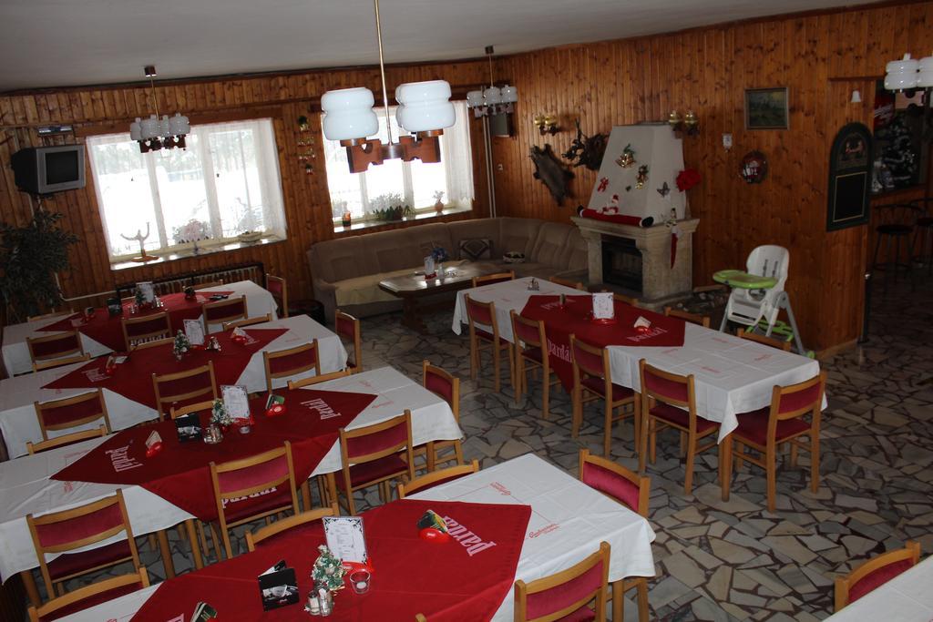 Sport Hotel Mustek Jáchymov Exteriér fotografie